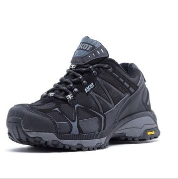 Кроссовки Tiroll SJ 1622