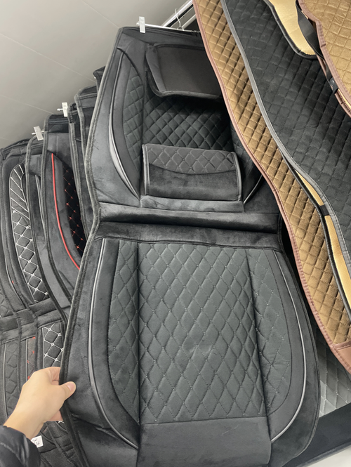 AA - 04 Черный / Комплект чехлов на Передние сиденья, ткань черная, строчка желтая, замша, 2 предмета, серия: эко ком-фо (за комплект) Оптом