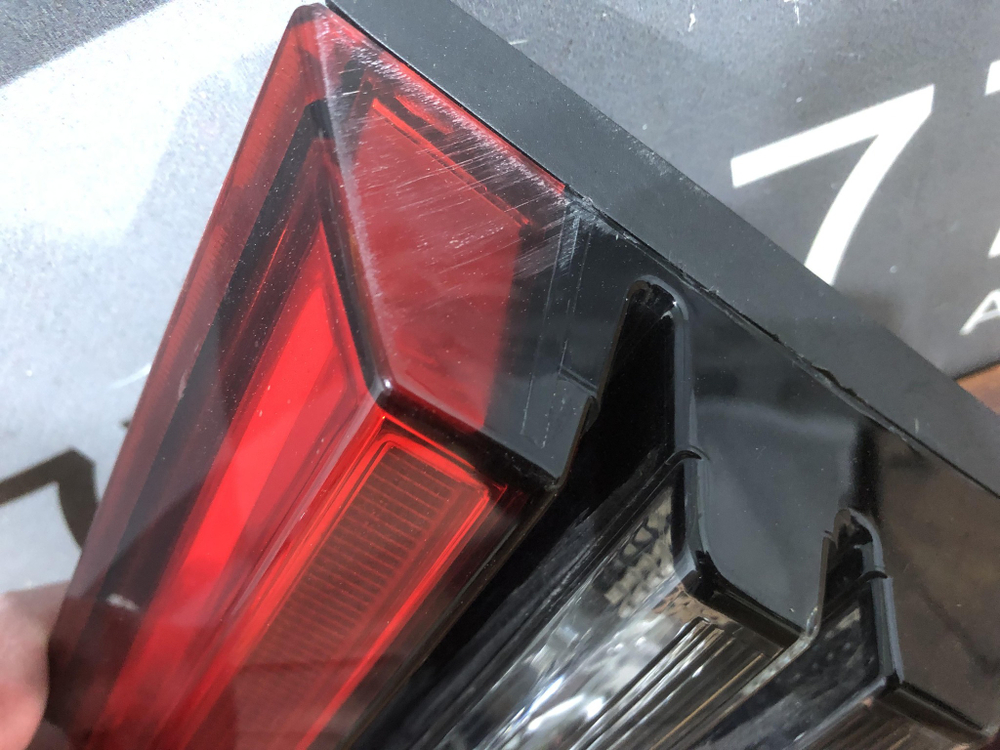 Фонарь задний правый Chery Tiggo 4 17-19 Б/У Оригинал j684433040