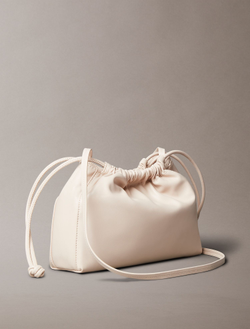 Сумка Calvin Klein Drawstring Crossbody Bag Hushed Pink