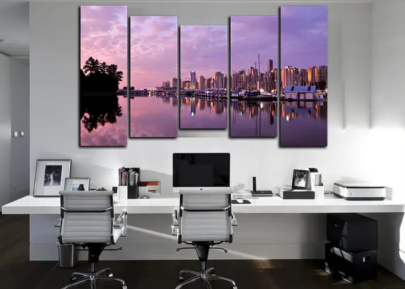 Модульная картина "Мегаполис у реки"