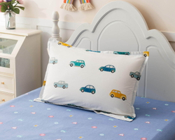 Детское постельное белье Sofi De MarkO Машинки Ретро белое