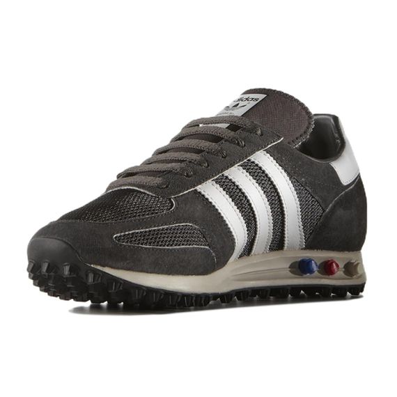 Кроссовки adidas originals La Trainer 2,0 - это универсальный топ Унисекс