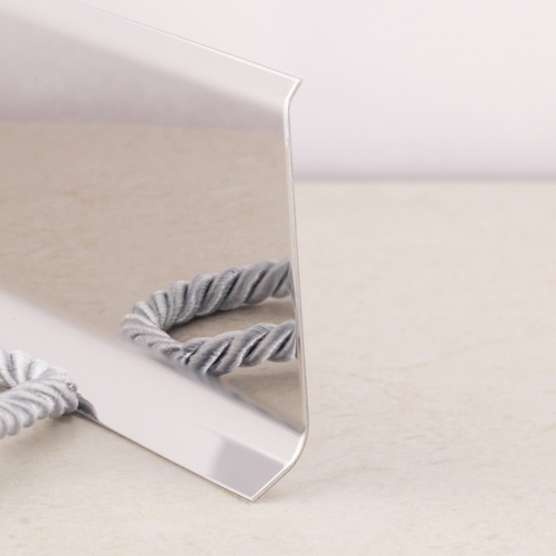 Плинтус из нержавеющей стали 80H глянцевый 2500 мм