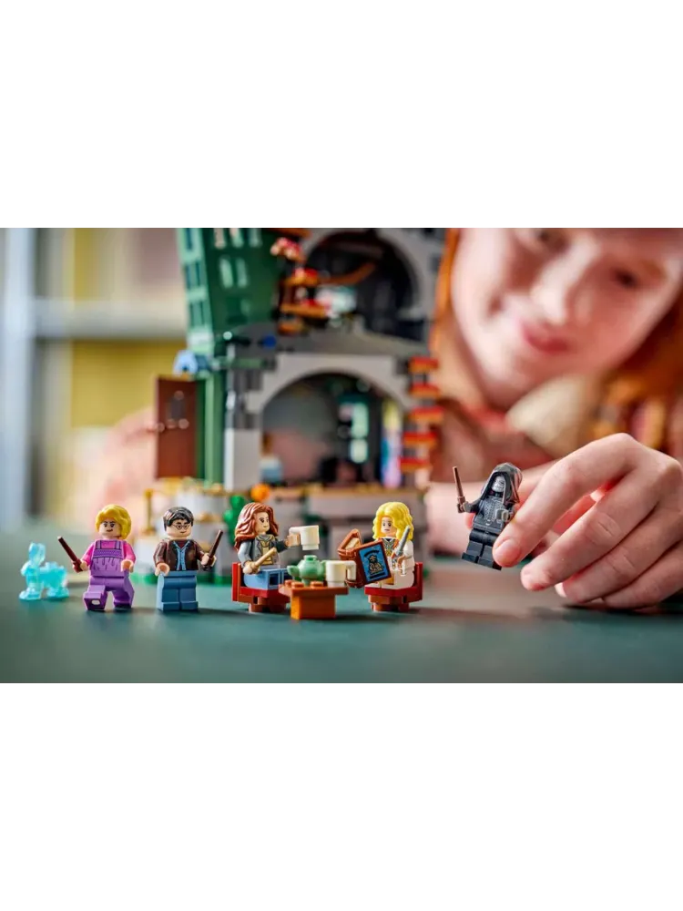 Конструктор Harry Potter 76467 Дом Луны Лавгуд