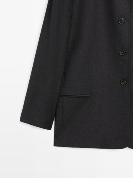 Massimo Dutti Короткое пальто с контрастным воротником, темно-серый
