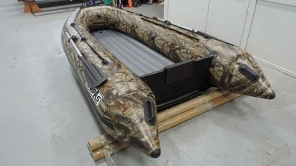 Лодка ПВХ COMPAS 325E