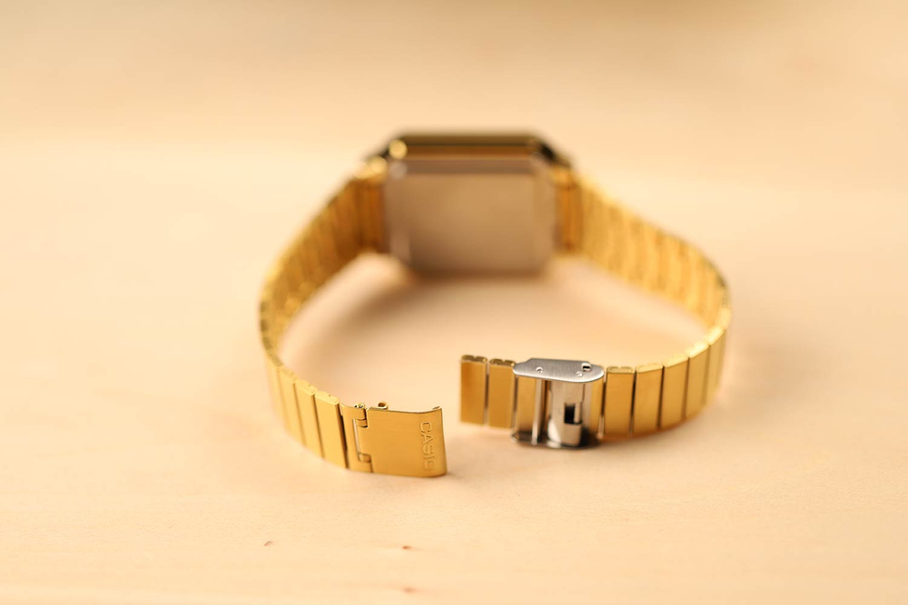 Часы Casio A100WEG-9AEF