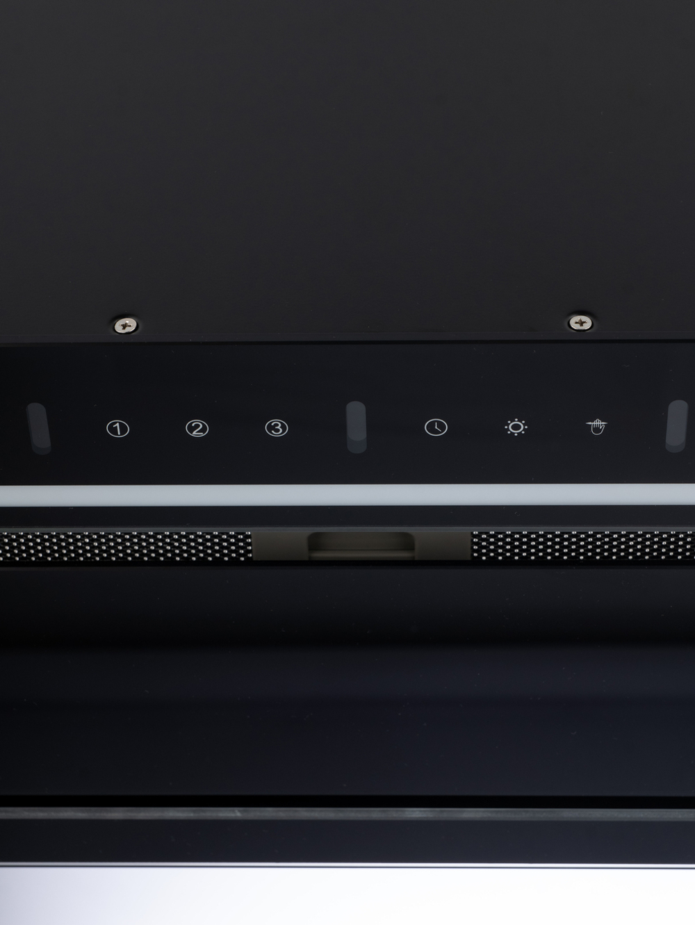 Вытяжка кухонная MACBI Ledy-60GT (BLACK) черный, D150мм,1200м3/ч, полновстраиваемая, мотор 230Ватт, стекло 60см, управл. сенсорное + управл. жестами