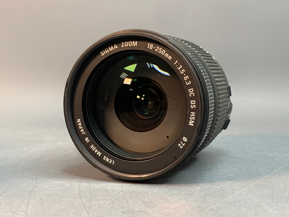 Sigma 18-250mm F3.5-6.3 DC OS HSM Pentax K.