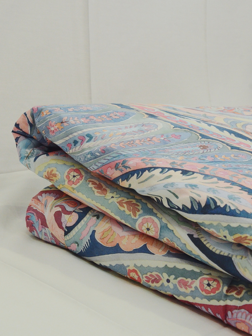 Легкое одеяло Etro 200х230