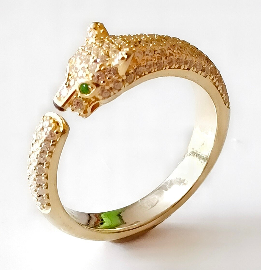 Ювелирное кольцо из серебра с позолотой