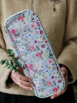 Пенал для проволоки на молнии с цветочками прованс