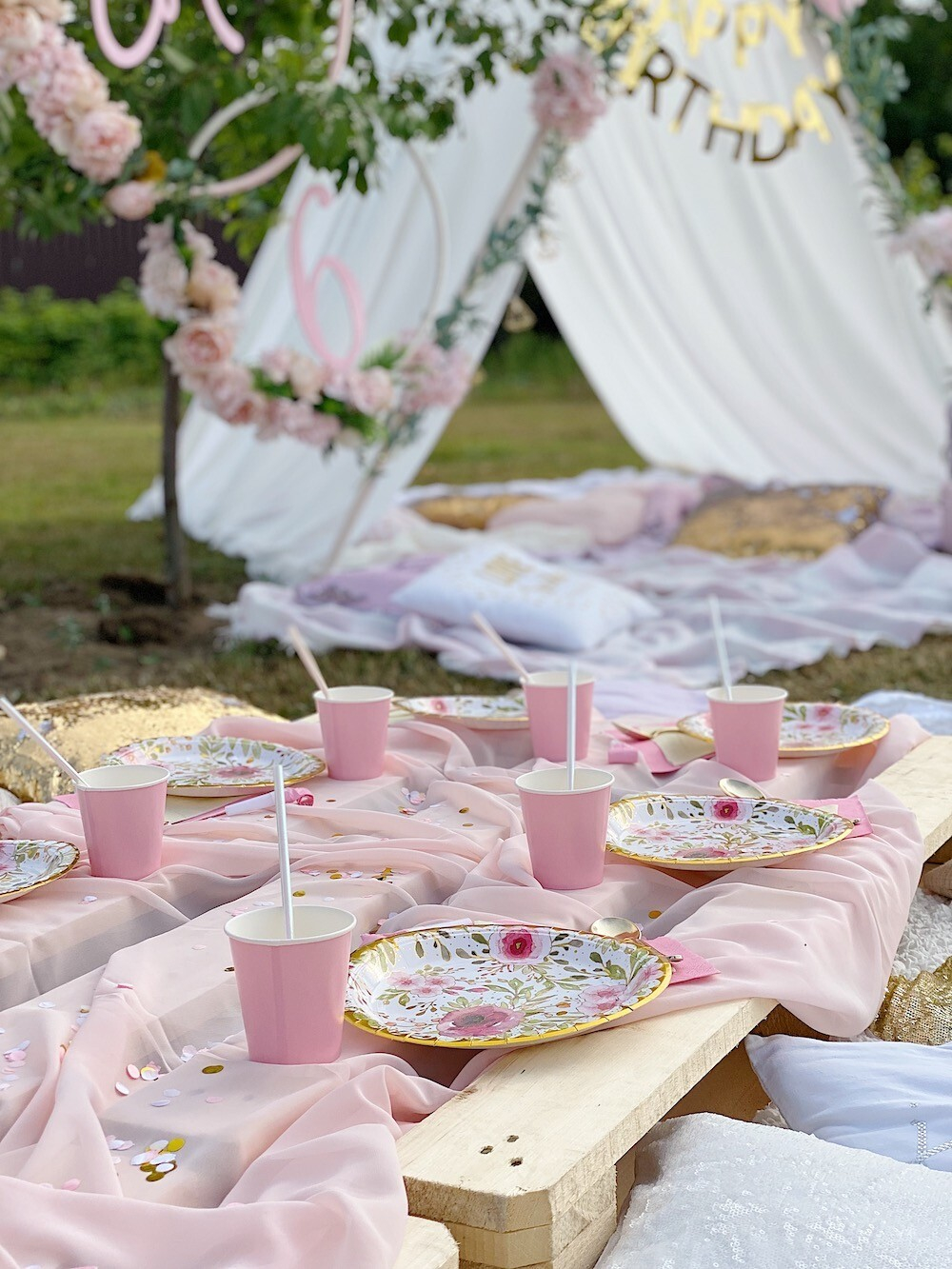 Girl’s Picnic
