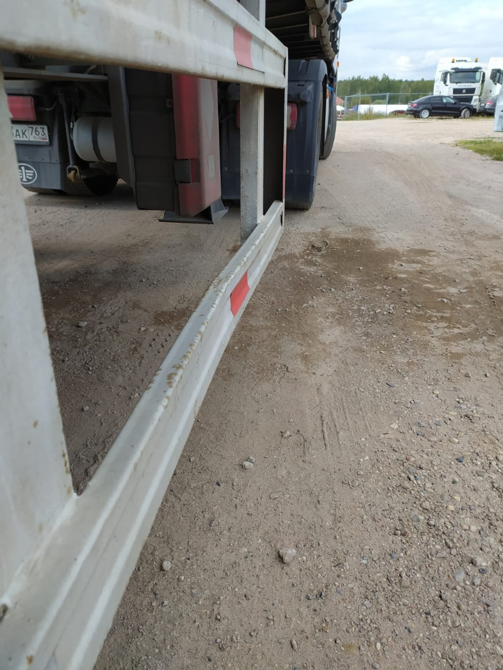 TITAN LC9411* Полуприцеп шторный LC9411XXY