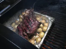 Пеллетный гриль-коптильня Broil King Pellet Regal 500 с вертелом, чёрный