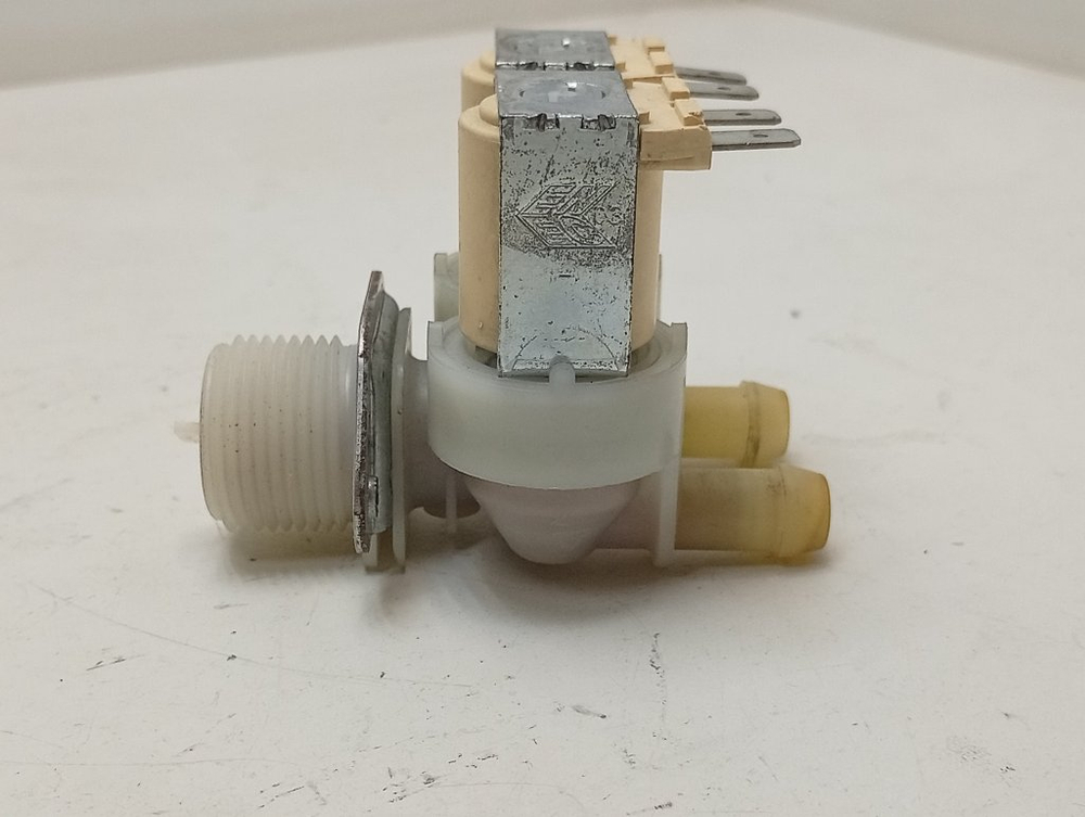 WF8590NMW8 кт51 Клапан подачи воды для стиральной машины Samsung DC62-00024F б/у