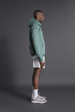 ZARA БАЗОВЫЕ СПОРТИВНЫЕ ШОРТЫ, ЖЕЛТОВАТО-БЕЛЫЙ