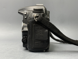 Nikon D7000 Body 570.040 Кадров