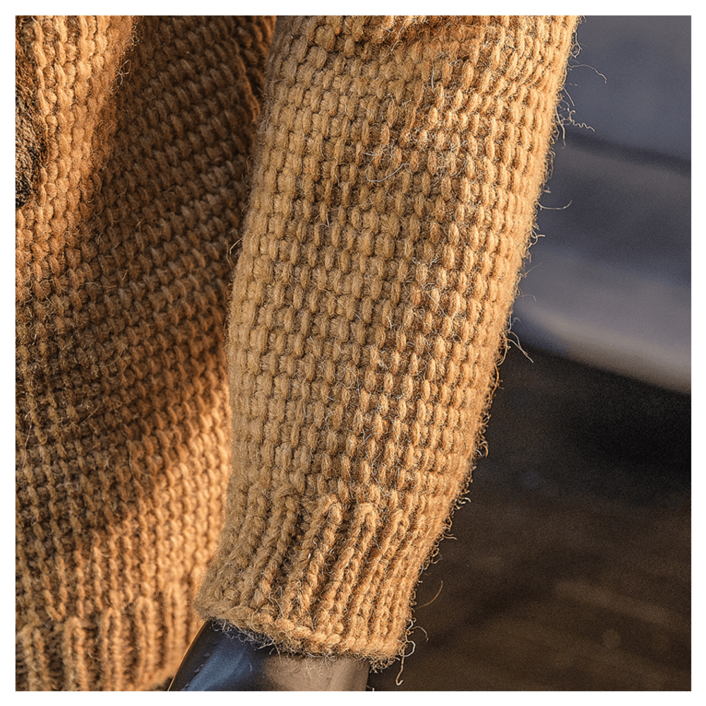 Шерстяной свитер «Сибирский душегрей» тигр