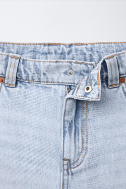 ZARA ДЖИНСОВЫЕ ШОРТЫ КАРГО ОВЕРСАЙЗ, ГОЛУБОЙ