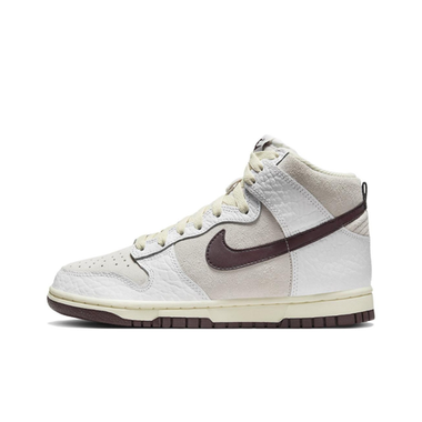 Женские кроссовки Nike Dunk High 'Light Orewood Brown' FB8482-100