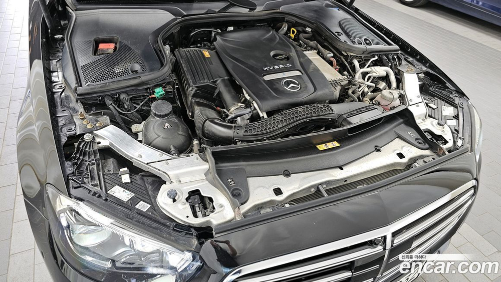 Mercedes-Benz E-Class W213 E300e 4MATIC Exclusive (01.2021)