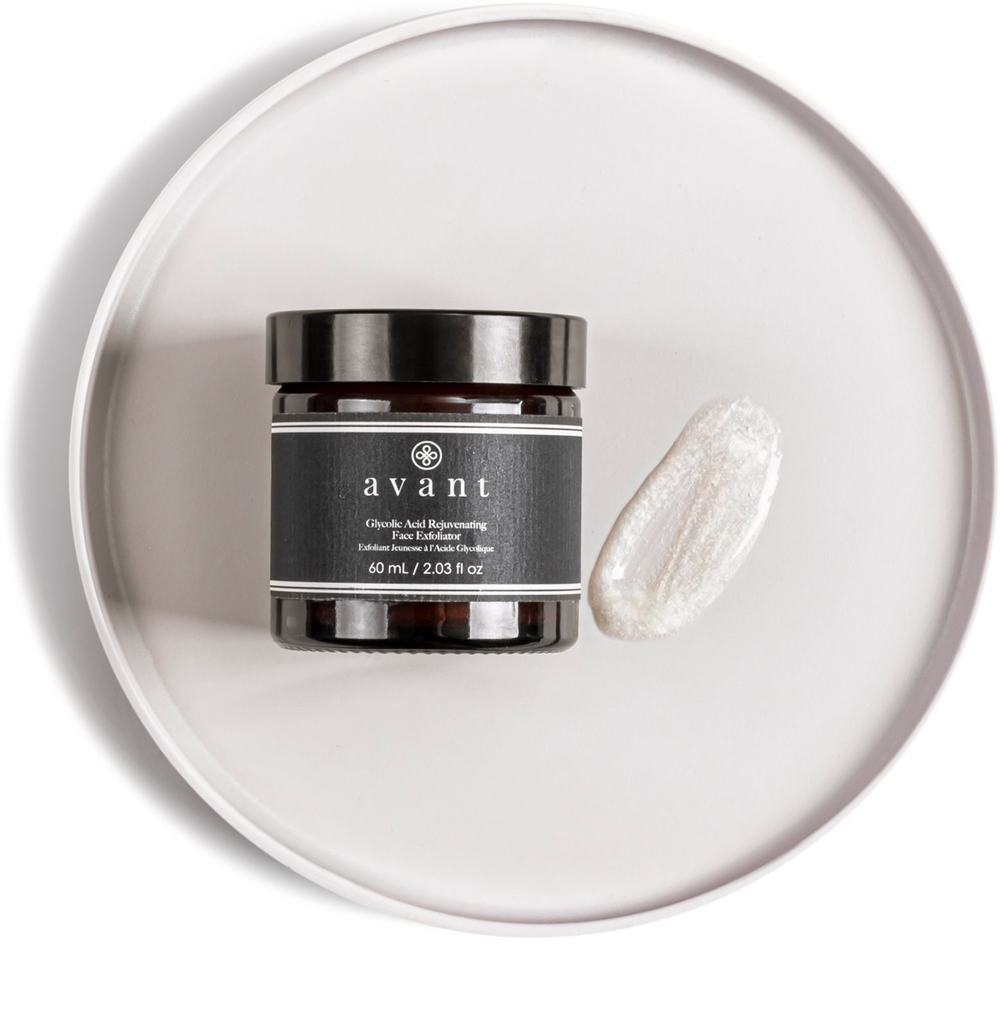Avant Age Defy+ Glycolic Acid Rejuvenating Face Exfoliator - восстанавливающий пилинг для обновления поверхности кожи /   60  ml  / GTIN 655043795446
