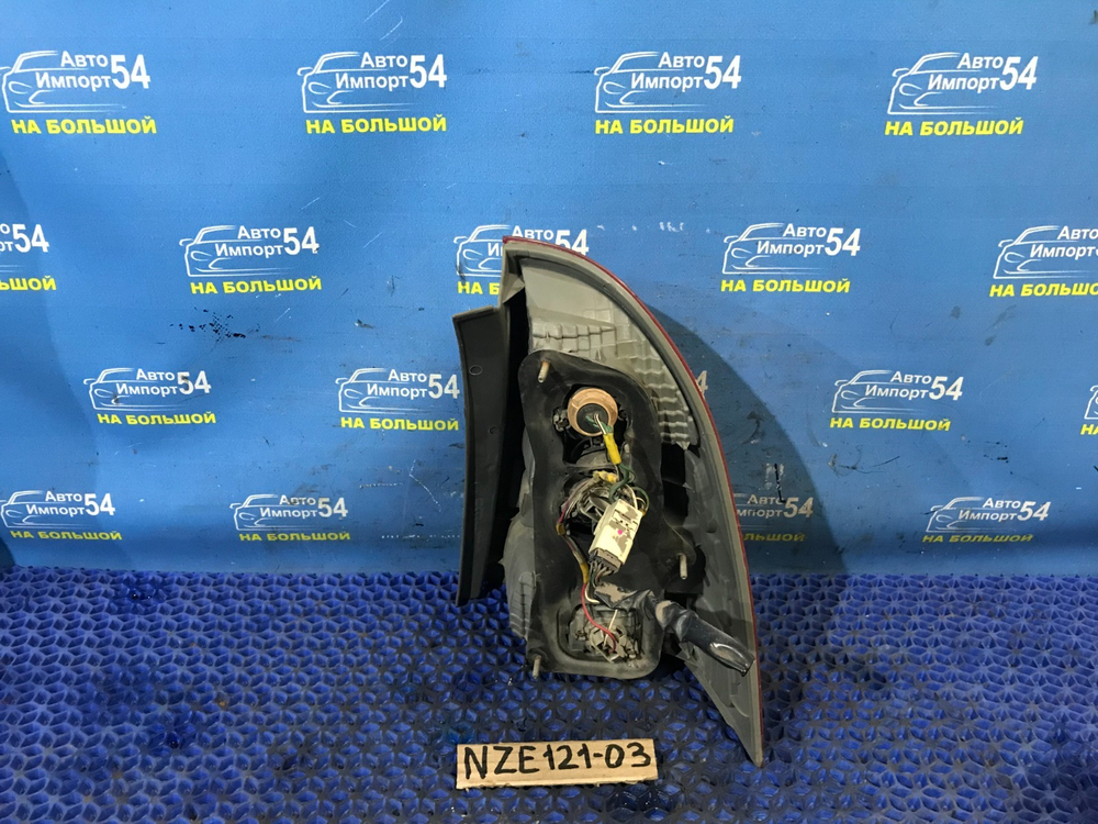 Стоп левый TOYOTA FIELDER 2002