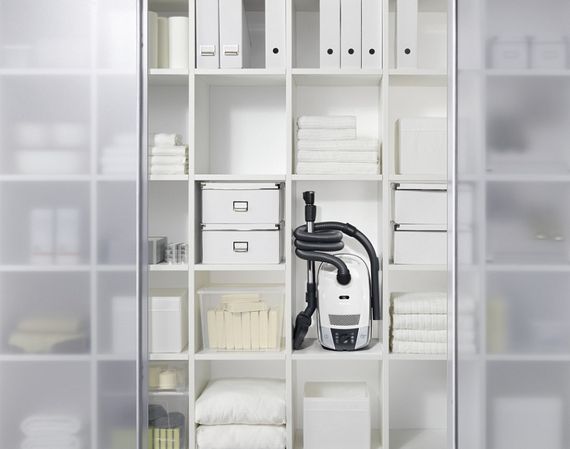 Пылесос Miele SDRB4 Compact C2