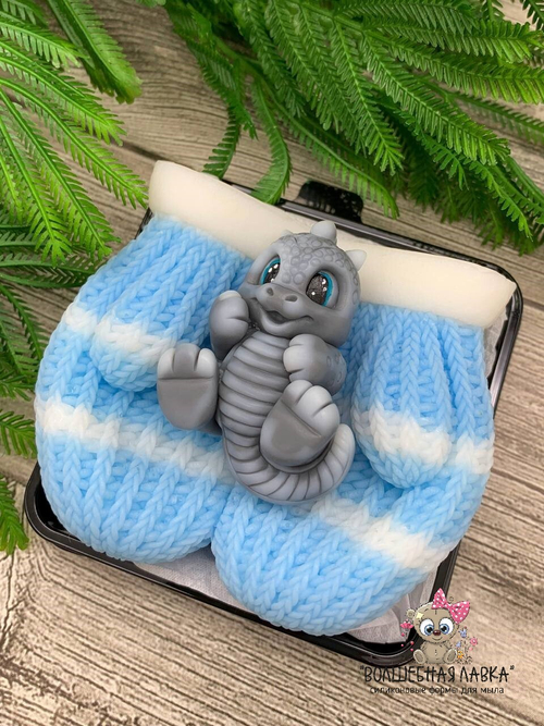 Силиконовая форма Варежки