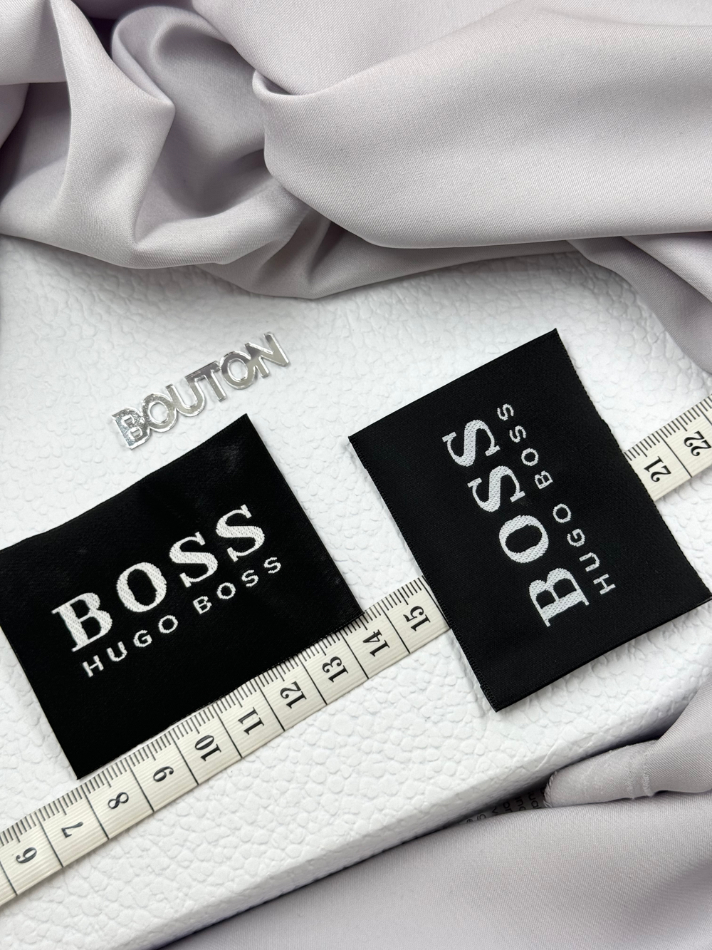 Бирка ХугоБ. черная