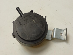 GOY1054L кт48 Датчик уровня воды для стиральной машины Candy 41030745 б/у