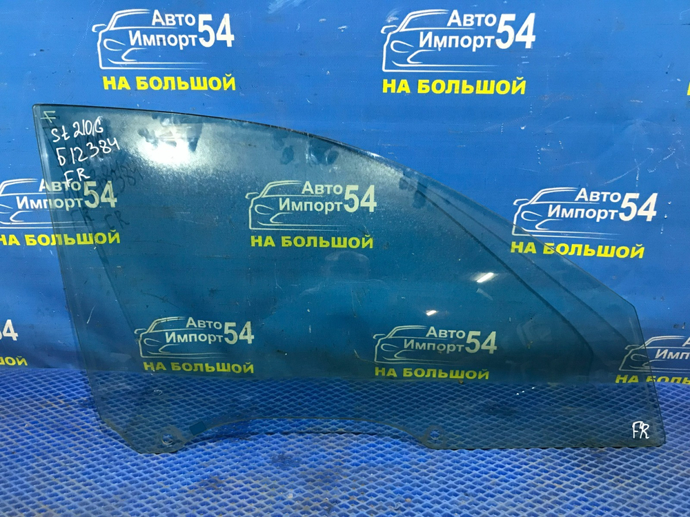 Стекло двери передней правой TOYOTA CALDINA 1997-2002