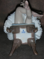 Статуэтка. Фарфор. Премьера Балерина на стуле. Lladro. Испания