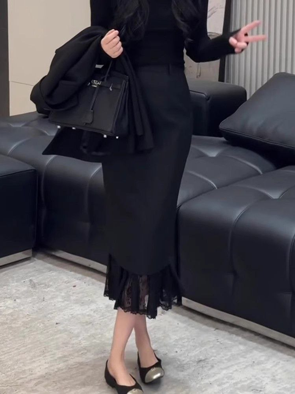 Чёрная юбка миди