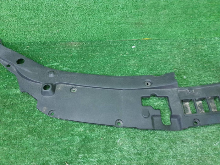 Кожух замка капота Toyota Camry 7 XV50 (2014-2018)