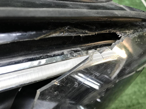 Битая Фара правая Mercedes E W213 (2020-2023) LED