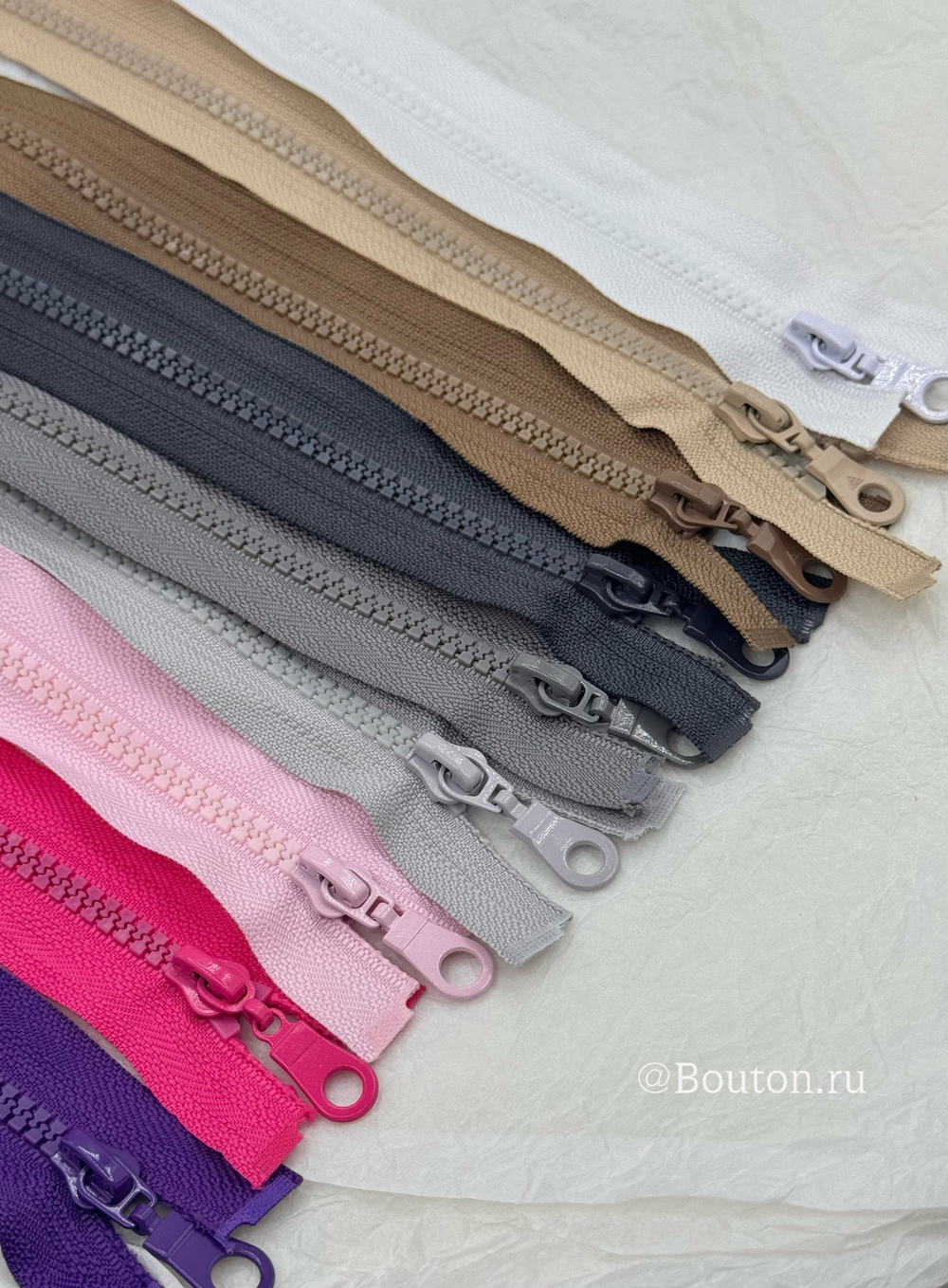 Молния тракторная белая