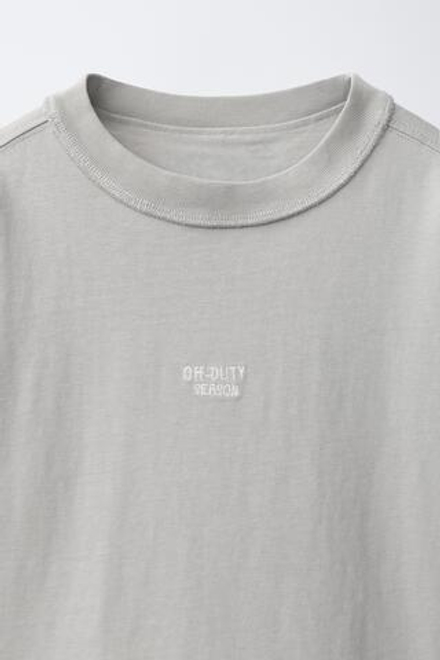 ZARA ФУТБОЛКА HEAVY WEIGHT С ВЫШИВКОЙ, СВЕТЛО-СЕРЫЙ