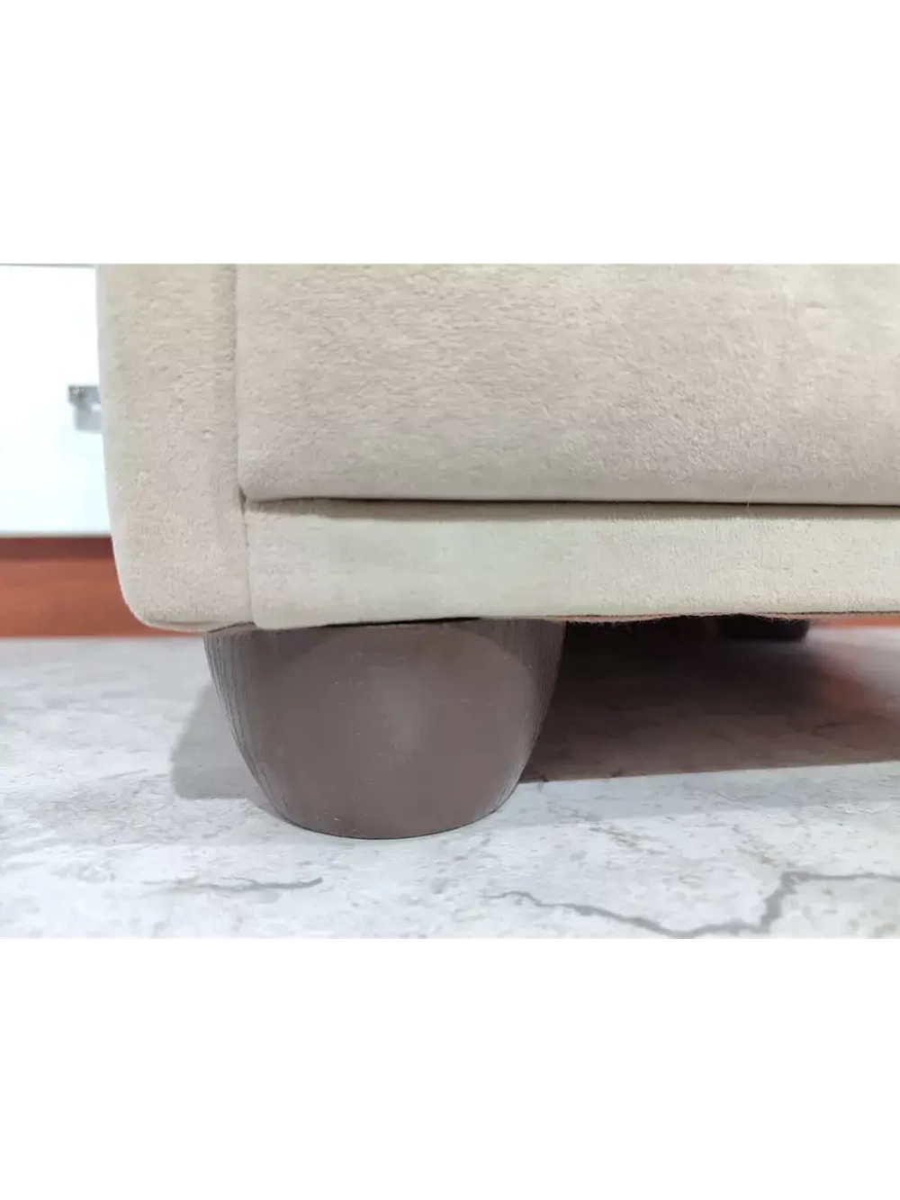 Мебельные ножки пластиковые для дивана шкафа и тумбочки