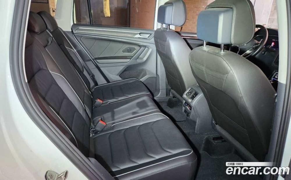 Volkswagen Tiguan 2 Generation 2.0 TDI Premium (08.2021)