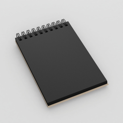 Блокнот с черной обложкой