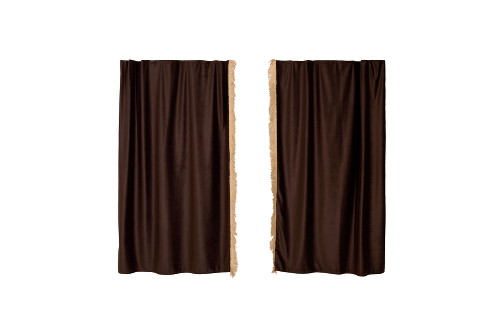 Шторы спального места в кабину Volvo, Scania, MAN, DAF, Merc, Камаз, Sitrak, Shacman, Foton, FAW. Высота 1,5м, ширина одной стороны - 1,15м. Блэкаут, велюр. Коричневый цвет с бежевой бахромой