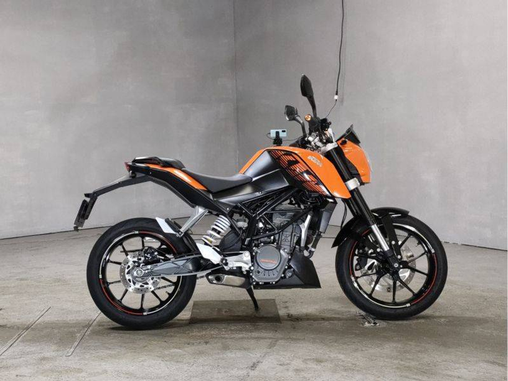 KTM  DUKE 200  vbkjuc403DC009007