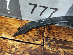 Кронштейн радиатора правый MINI Hatch (F55/F56)  Б/У Оригинал 51647307874