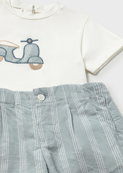 футболка с шортами