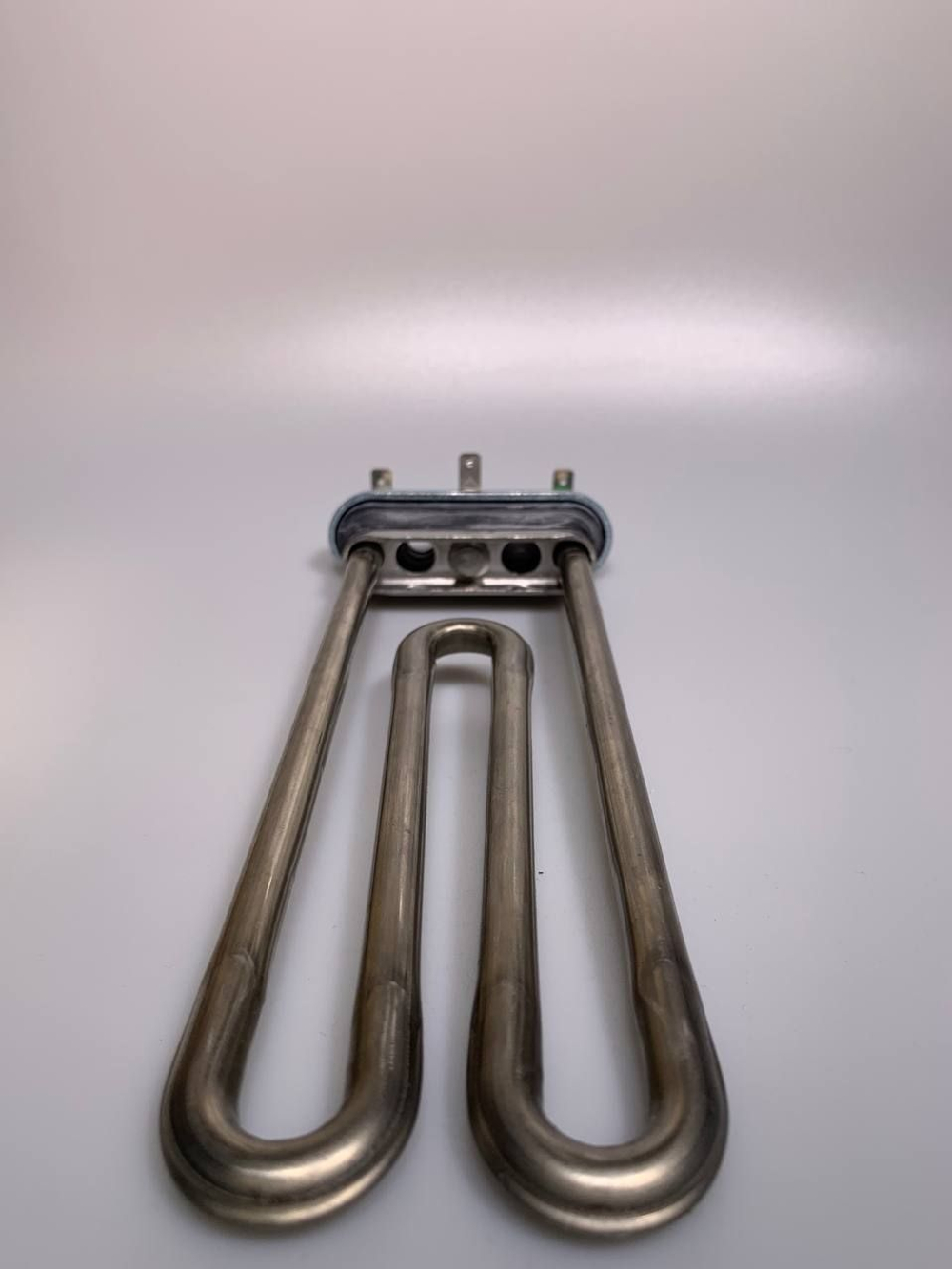 ТЭН стиральной машины 2000/2022W с отверстием 200*150мм IRCA