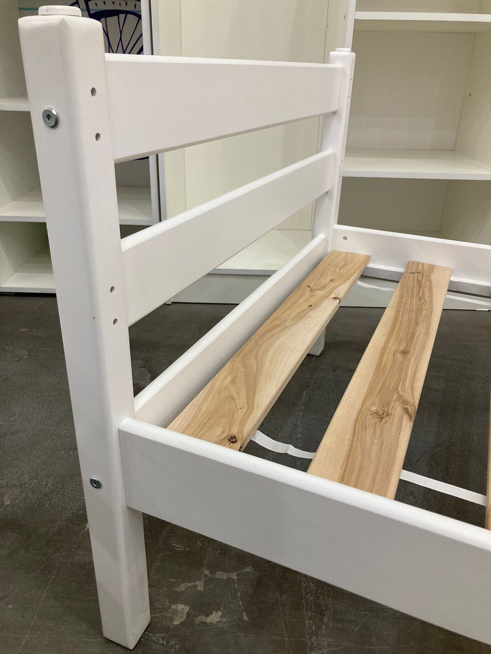 Кровать Сонечка Массив одноярусная белый 800*1900