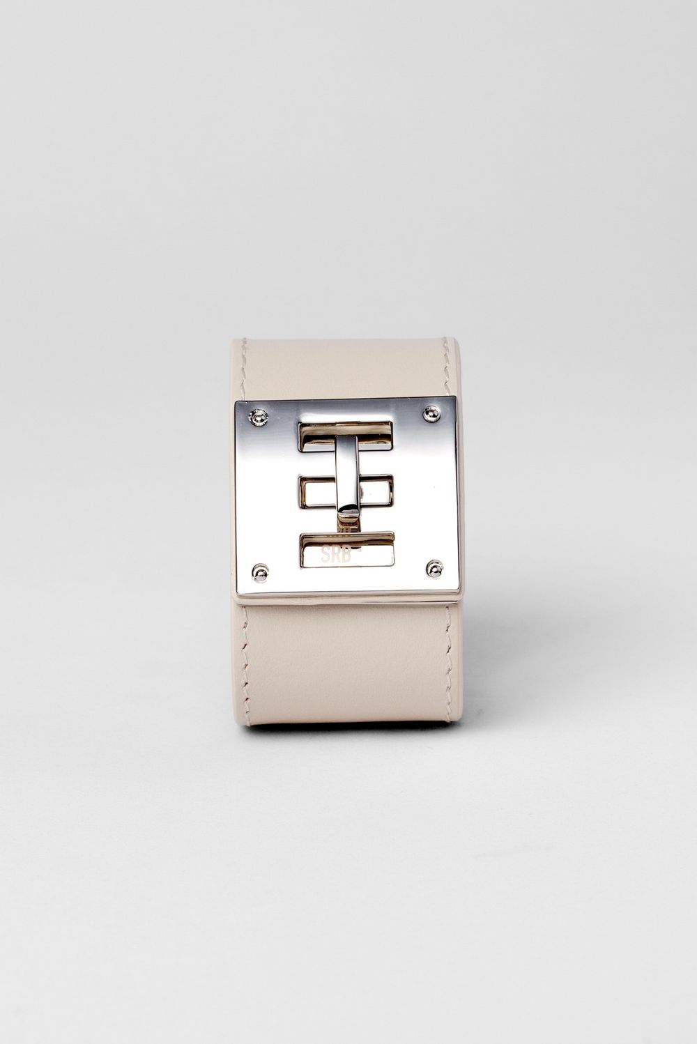 MISTRESS БРАСЛЕТ 14 MILK